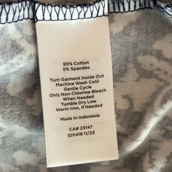 Talbots Printed Top - Picture 6 of 7